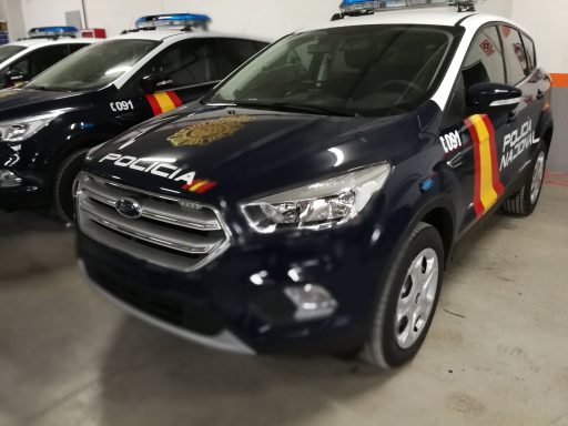 lamina de seguridad 300 micras en coches policía nacional